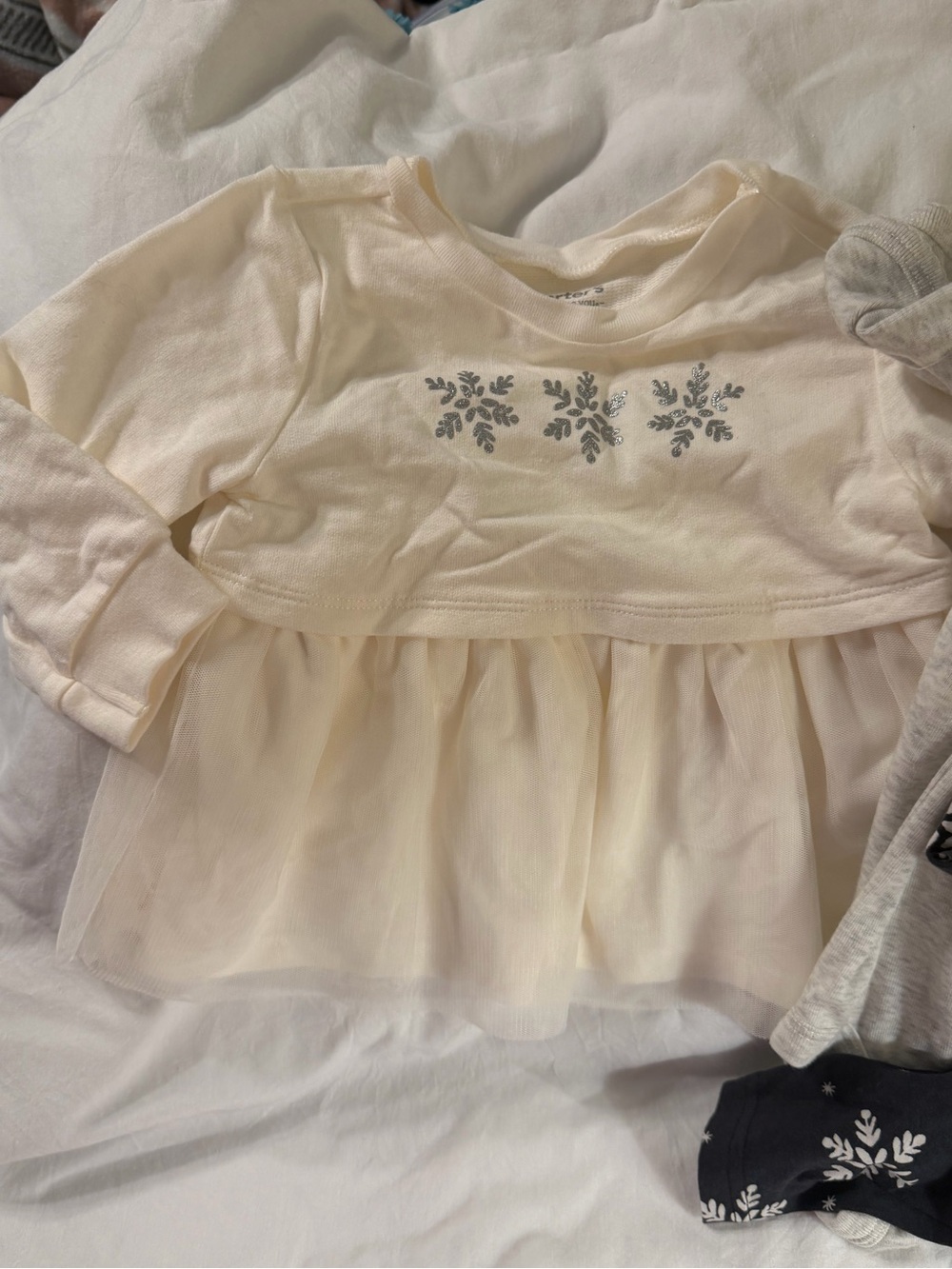 Carter's Navy Snowflake Leggings with Cream Tulle Top & Gray Bodysuit - Picture 4 of 7